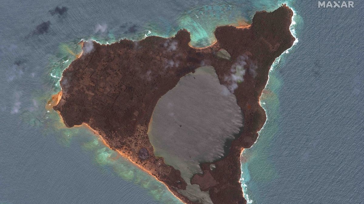 Erupce na ostrově Tonga byla nejsilnější za posledních 140 let, tvrdí vědci